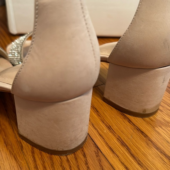 Aldo Gladoniel Heels, Size 6 - Picture 4 of 6